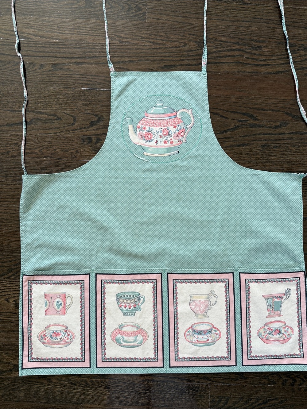 Vintage Teapot & Teacup Apron